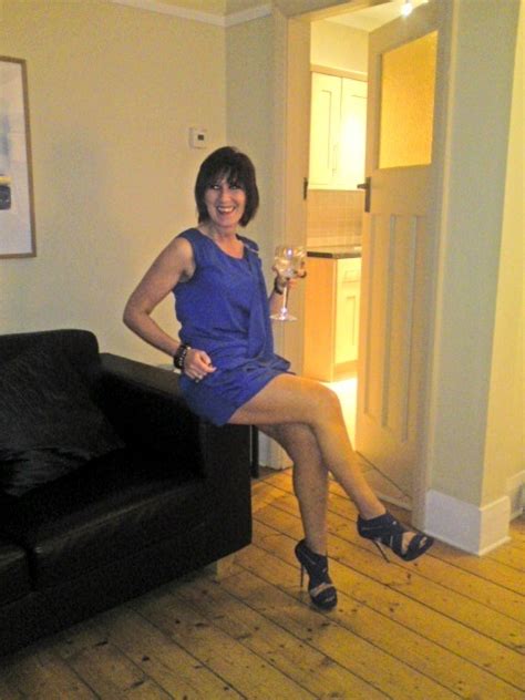 Poppy From Newcastle Upon Tyne Is A Local Granny Looking For Casual Sex Dirty Granny
