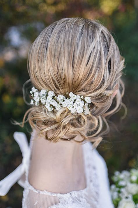 Brautfrisuren für Braut Blumen Haarschmuck Haarschmuck hochzeit