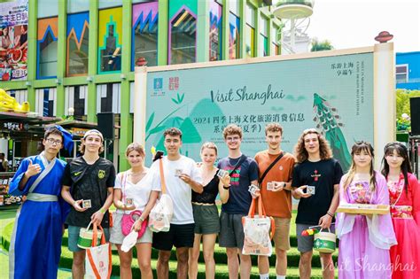 Expats enjoy cultural activities and games - SHINE News