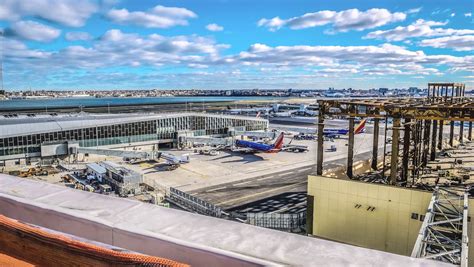 LGA-Airport | HoytLivery.com