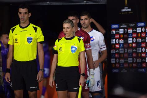 Activa participación de árbitras en la CONMEBOL Libertadores y CONMEBOL
