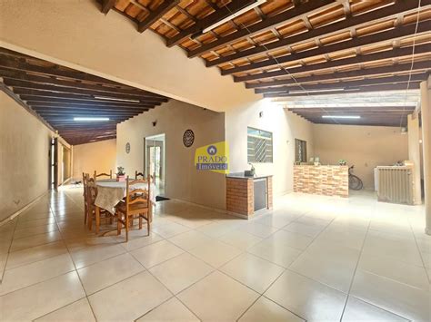 Casa Velha Araguari - Casa para Venda, Araguari / MG, bairro Bosque, 3 dormitórios, sendo 1 ...