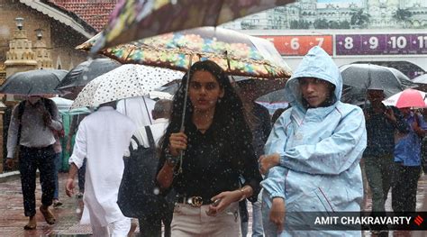 Monsoon Highlights Light Rain Expected In Delhi Imd Issues Red Alert