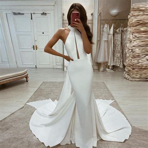 Simple Mermaid Wedding Dress White Halter Neck Sleeveless Long Train