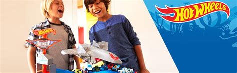 Hot Wheels Ultimate Garaj Dev Kule 140 Araba Kapasitesi Motorlu Asansör FML03 Amazon tr