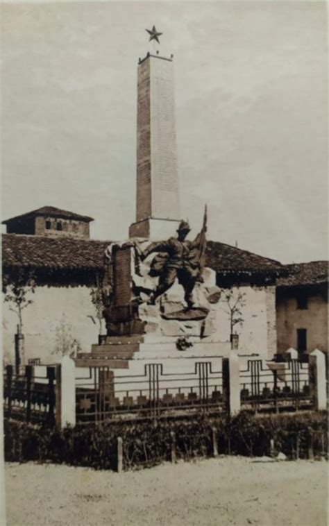 Cesano Maderno Ha Restaurato Il Monumento Ai Caduti Il Saronno