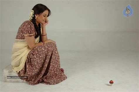 Sonia Agarwal Hot Stills Photo Of