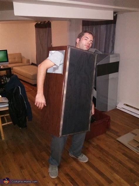 Giant Nintendo Costume - Photo 5/10