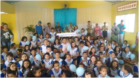 Escola Municipal Abrao Rassi - Escola Abraão: junho 2016