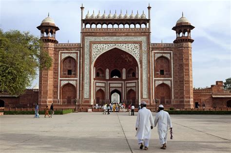 Taj Mahal | Definition, Story, Site, Agra, History, & Facts | Britannica