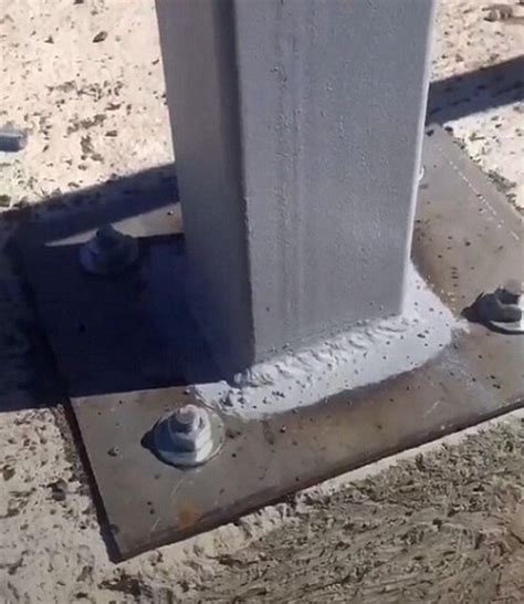 Как установить металлический столб на готовый ленточный фундамент ...