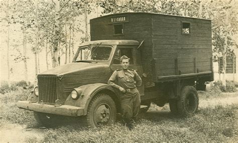 ГАЗ-51 выпуска примерно c середины 1949 года до апреля 1952 года