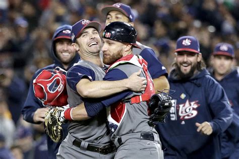 US dominates Puerto Rico to capture World Baseball Classic