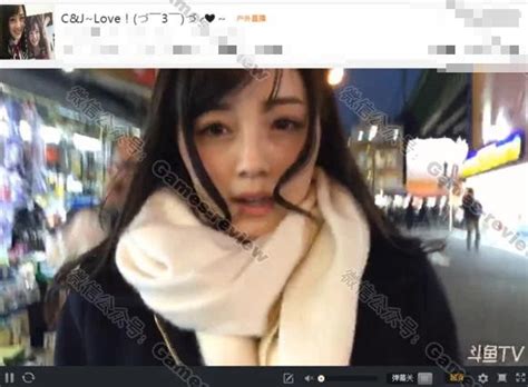 Lên sóng livestream dạy tiếng Nhật hot girl phim 18 gây sốc khi lên thẳng top 1 lượt xem xô