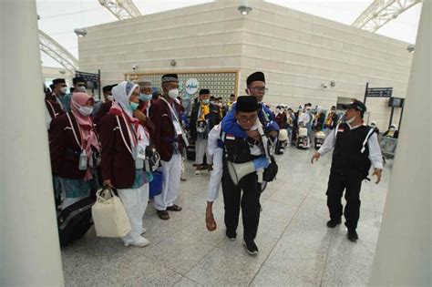 Jamaah Haji Meninggal 15 Menit Sebelum Pesawat Mendarat Di Madinah