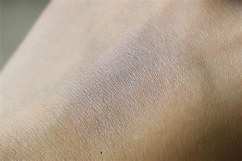 Палетка теней Essence Eyeshadow palette Nude Отзывы покупателей Косметиста