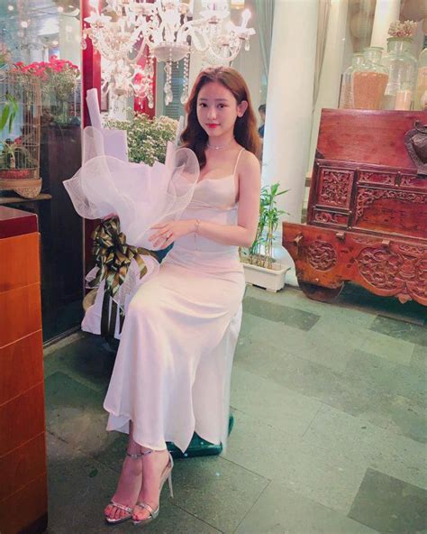 Sau Th I Gian M C K N O Hot Girl Th Phi Th Y Vi L I Ti P T C O P V Ng M T