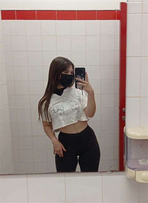 Chilli Chibi Chibsx Lilchibibiz Nude Onlyfans Leaks The Fappening Photo