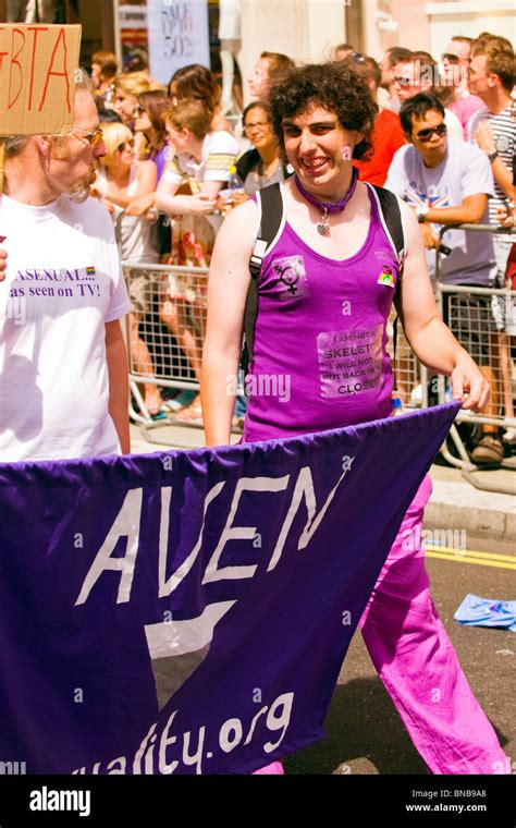 Uomo Gay Travestito Gay Gay Immagini E Fotografie Stock Ad Alta Risoluzione Alamy