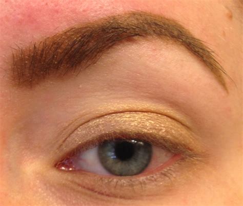 Cat Eyes And Contouring Gold Smokey Ud Naked Palette Eye Picture Tutorial