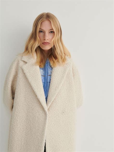 Faux Shearling Coat Color Nude RESERVED 7770L 02X