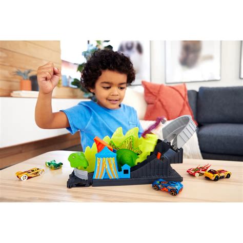 Set De Joaca Hot Wheels City Toxic Creatures Atacul Dino Emag Ro