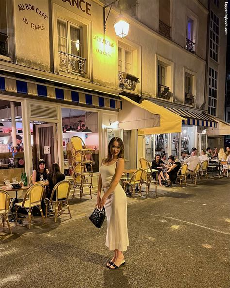 Alycia Debnam Carey Alyciajasmin Nude OnlyFans Leaks Fappening Page 4 FappeningBook