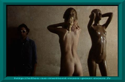 Naked Dawn Dunlap In Laura