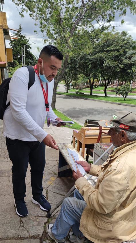 TransMilenio on Twitter Así es como nuestro equipo de Gestión Social