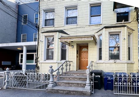 178 Freeman Street #1A in Greenpoint, Brooklyn | StreetEasy