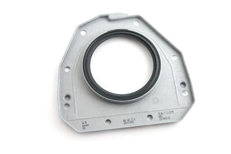 VW/Audi Genuine Rear Crankshaft Sealing Flange (Rear Main Seal ...