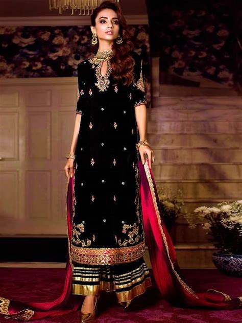 Embroidered Velvet Dresses Pakistani Velvet Dresses Party Wear