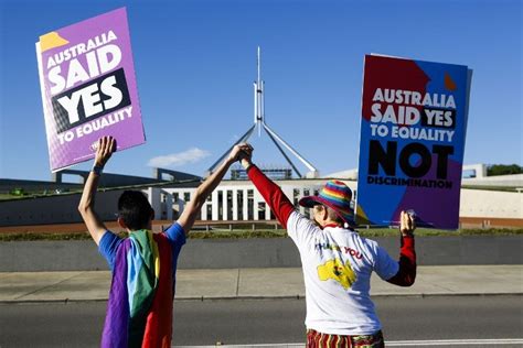 Australia Lawmakers Approve Same Sex Marriage
