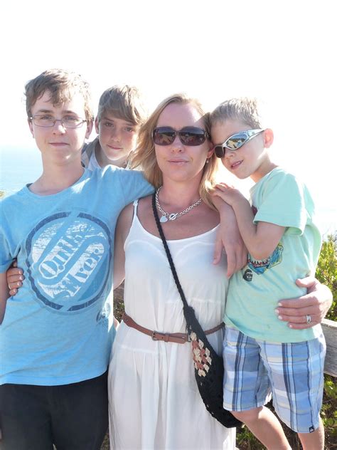 About Us - Travel around Australia