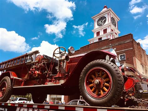 1928 pumper truck returns to the city's old fire station