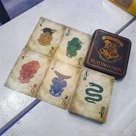 Harry Potter Hogwarts Playing Cards In Metal Embossed Tin Case Hobbies