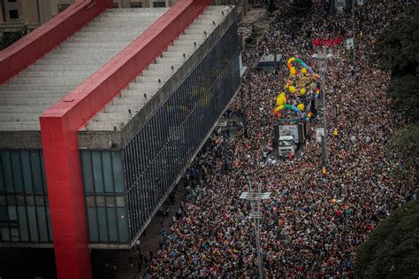 Fotos Parada Gay 2017 em São Paulo 18 06 2017 UOL Notícias