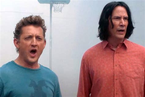 Keanu Reeves Insists Bill And Ted Are Not Stoners