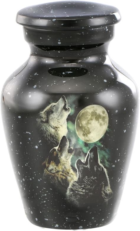 Adult Cremation Urns For Ashes Adult Classic 3 Wolves Pictured
