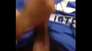 Maturbating On Plane XVIDEOS