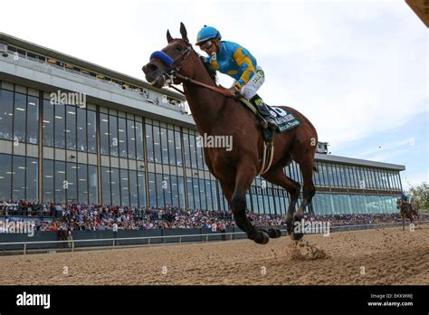Hot Springs Arkansas Usa Th Apr American Pharoah With Jockey Victor Espinoza Aboard