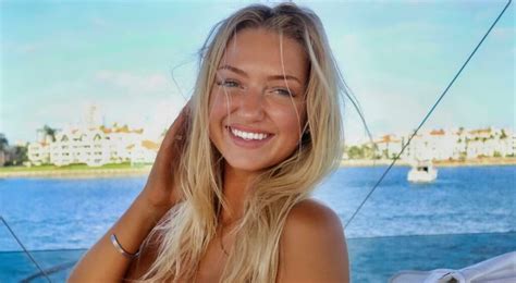 Sydney Thomas Naked Latest Videos Images