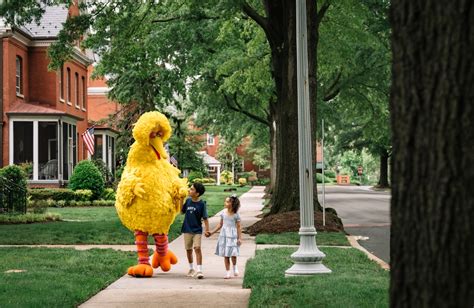 Dvids News Sesame Street Brings Sunny Days To Jbm Hh