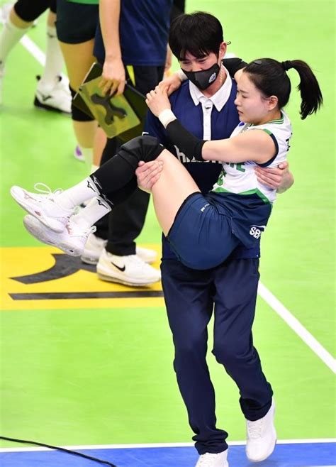 2위 흥국생명 선두 현대건설 원정 3 0 완승승점 차 없는 선두 경쟁 진입 네이트 스포츠