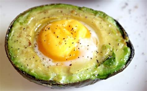Breakfast Baked Avocado Eggs Recipe – Creative Healthy Family