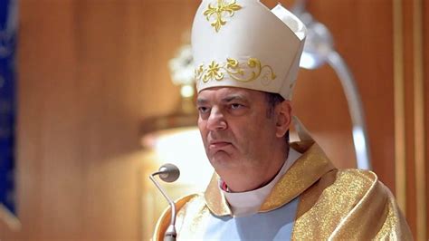 Overdose Da Viagra In Unorgia Gay Vescovo Polacco Si Dimette La Stampa
