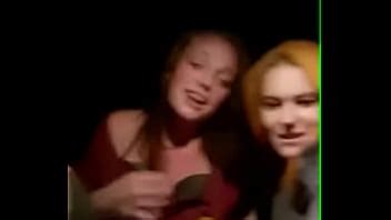 Chico Conduce Mientras Transexual Se Folla A Su Novia XVIDEOS