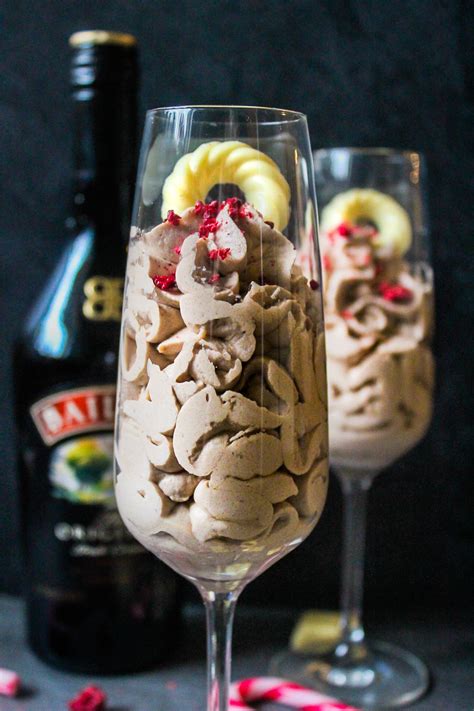 Baileys Panna Cotta Met Gekaramelliseerde Nootjes Artofit