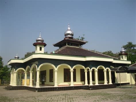 Ayo Ke Masjid Masjid Jami At Taqwa Pebayuran