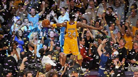 Kobe Bean Bryant Is Celebrating Winning Moment With Fans 4K HD